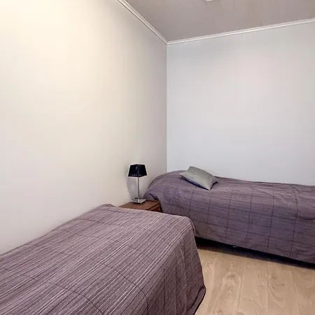 דירה Kotomaenty 4, Rukan Luonnon Keskellae - Sauna, Wifi, Sisaeltaeae Siivouksen *