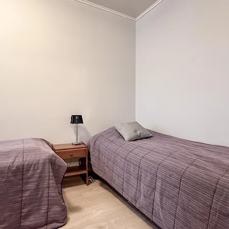 דירה Kotomaenty 4, Rukan Luonnon Keskellae - Sauna, Wifi, Sisaeltaeae Siivouksen