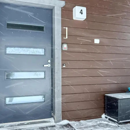 Kotomaenty 4, Rukan Luonnon Keskellae - Sauna, Wifi, Sisaeltaeae Siivouksen Appartement