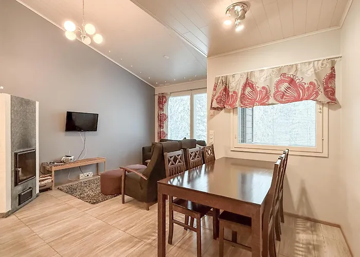 Kotomaenty 4, Rukan Luonnon Keskellae - Sauna, Wifi, Sisaeltaeae Siivouksen