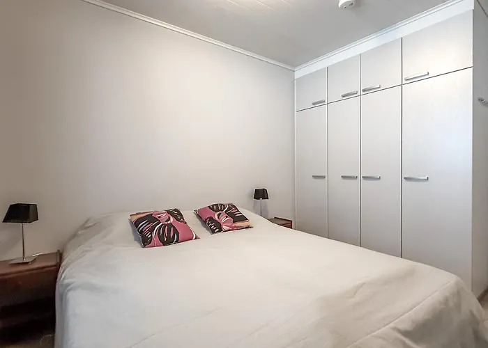 Apartamento Kotomaenty 4, Rukan Luonnon Keskellae - Sauna, Wifi, Sisaeltaeae Siivouksen Kuusamo