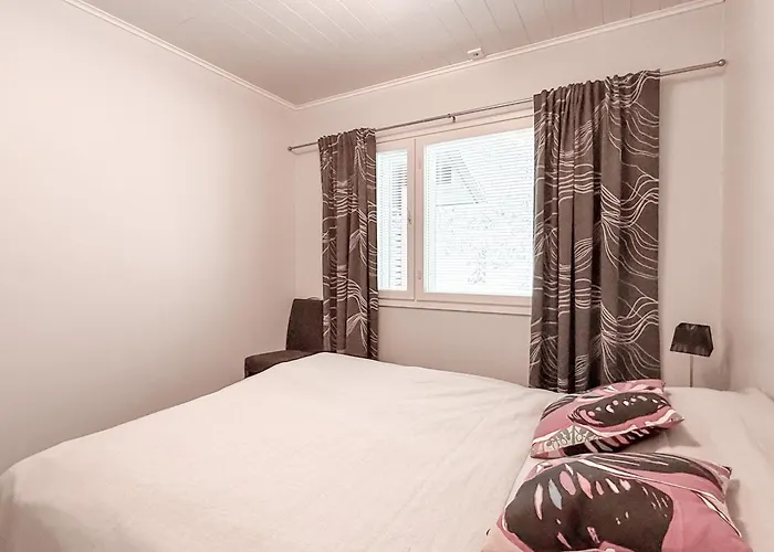 Kotomaenty 4, Rukan Luonnon Keskellae - Sauna, Wifi, Sisaeltaeae Siivouksen Apartamento